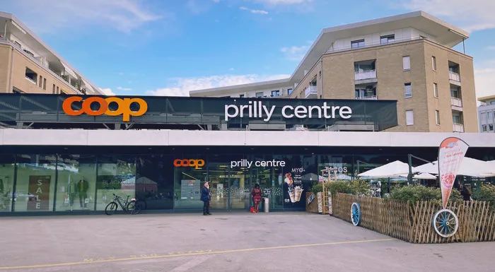 L&rsquo;entr&eacute;e de la Coop de Prilly-Centre